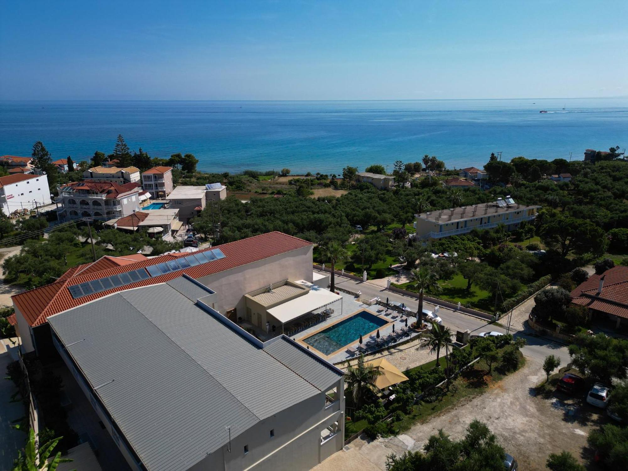 Remezzo Studios & Apartments Amoudi Ngoại thất bức ảnh