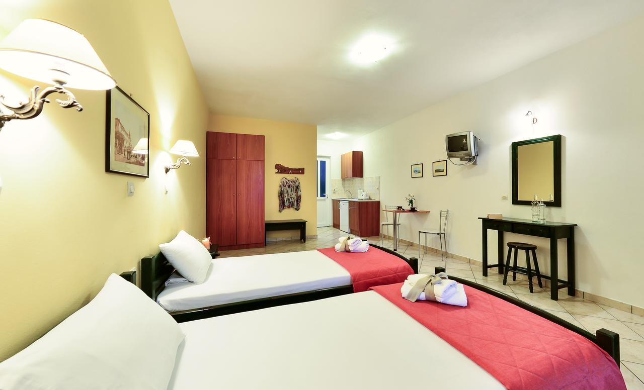 Remezzo Studios & Apartments Amoudi Ngoại thất bức ảnh