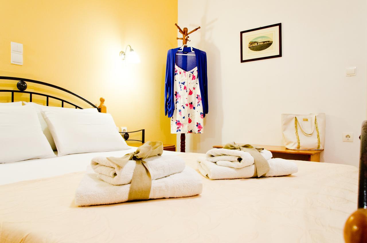 Remezzo Studios & Apartments Amoudi Ngoại thất bức ảnh