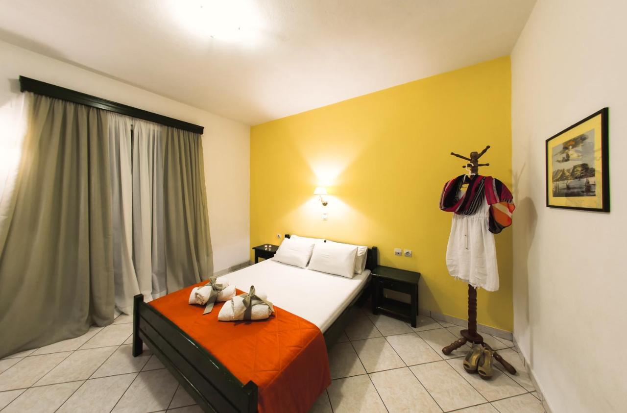 Remezzo Studios & Apartments Amoudi Ngoại thất bức ảnh
